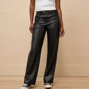 American Eagle Stretch vegan leather black pants sz 20 WP4